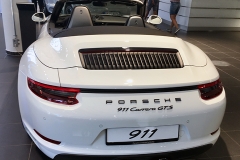 B_porsche911_rear